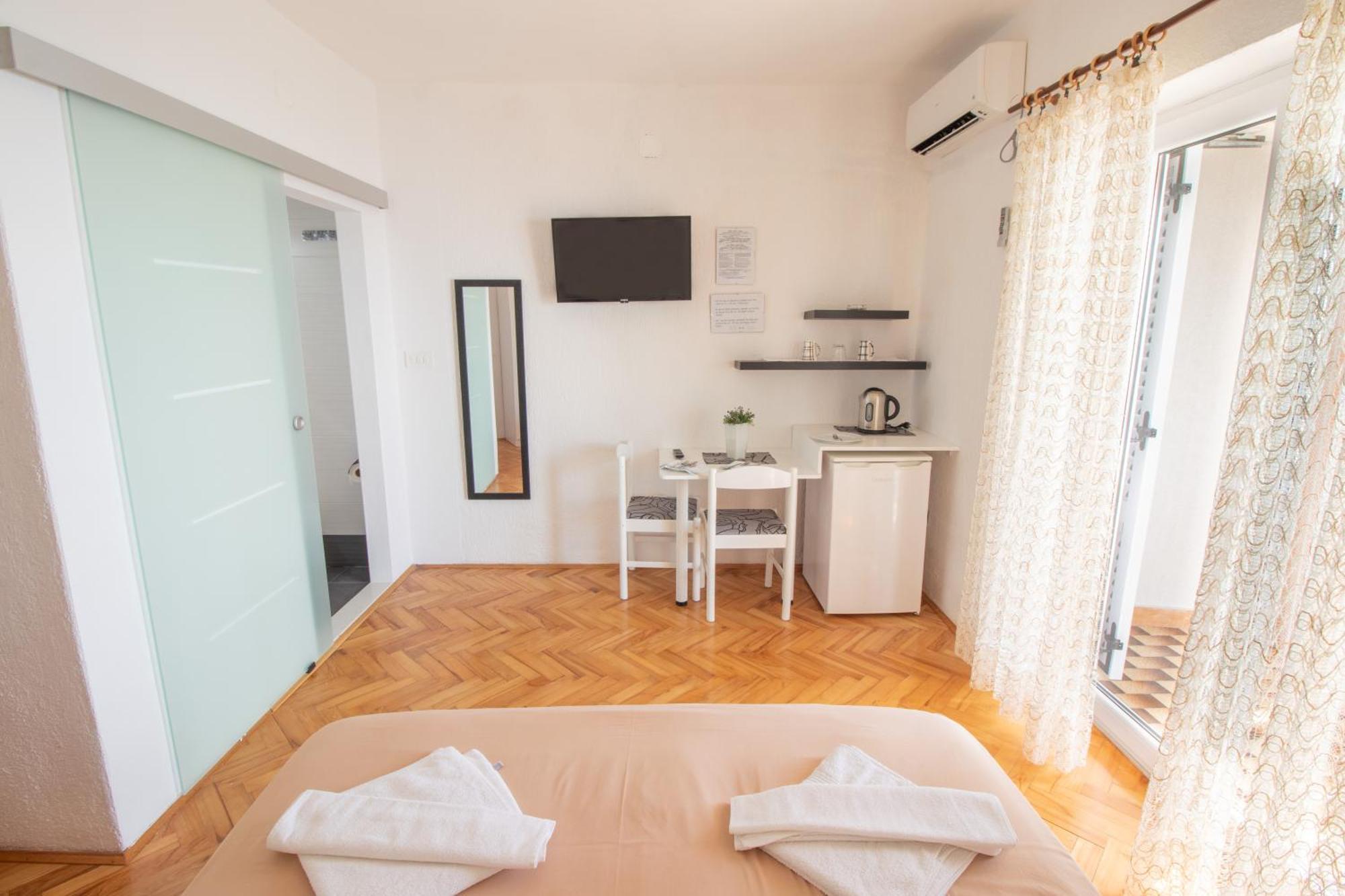 Plaza 2 Hotel Sveti Juraj Luaran gambar